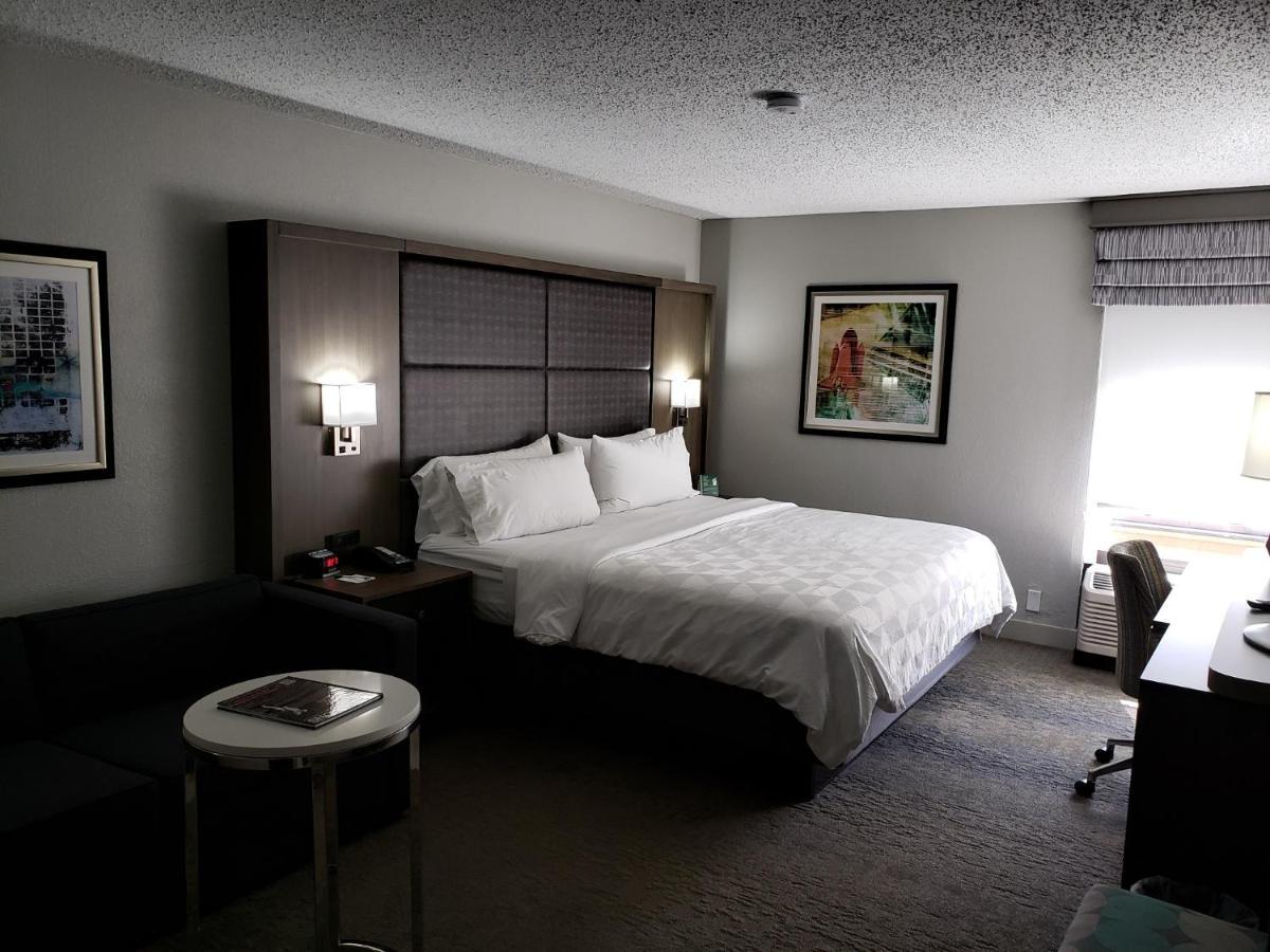 Holiday Inn Huntsville - Research Park By Ihg Kültér fotó